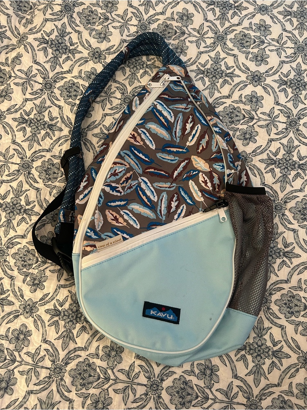 Kavu sling backpack